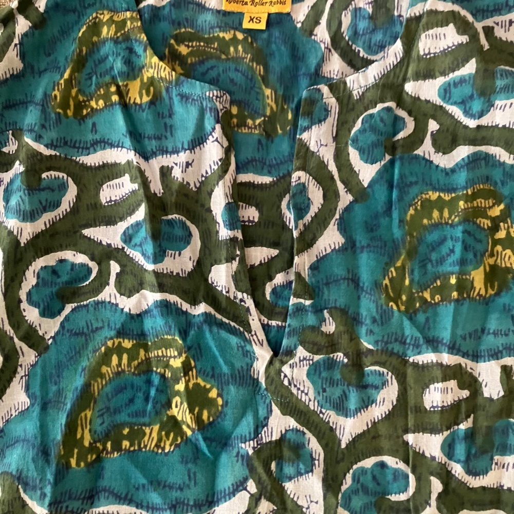 Roberta Rollar Rabbit tunic - Picture 3 of 4